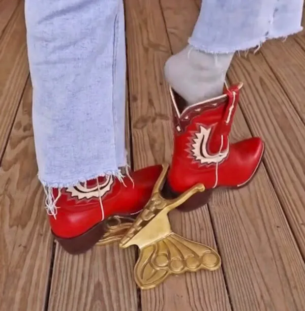 Hands-Free Boot Remover