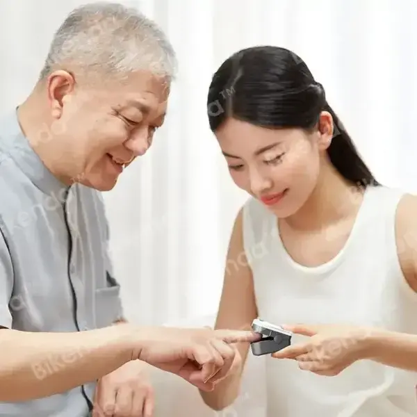 Premium Next-Generation 3-in-1 Non-Invasive Laser Glucose Meter - Image 3